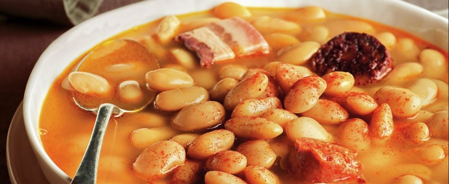 Fabada con chorizo picante